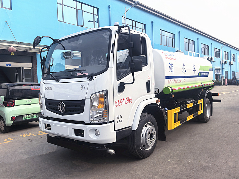 東風(fēng)華神T1灑水車
