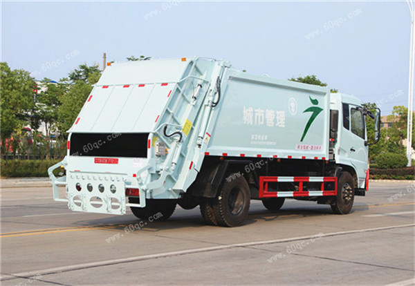 國(guó)五東風(fēng)天錦壓縮式垃圾車(chē)